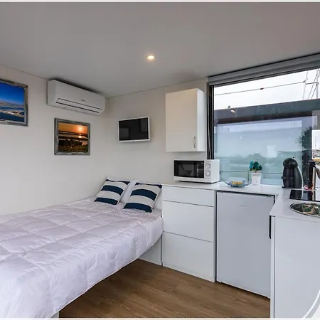 ספינת מלון Barcos Casa Ostraveiro אבאירו