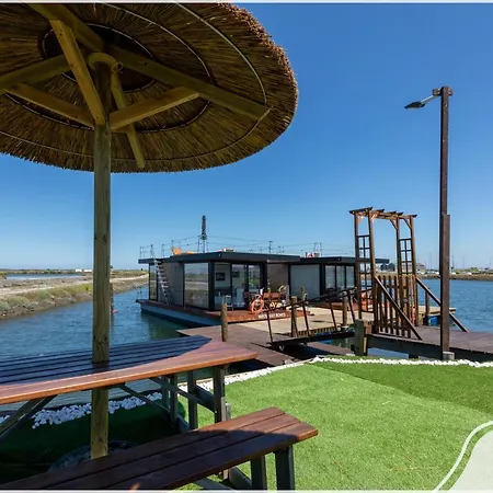 Barcos Casa Ostraveiro Авейру