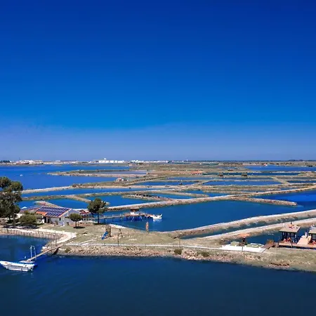 Barcos Casa Ostraveiro Botel